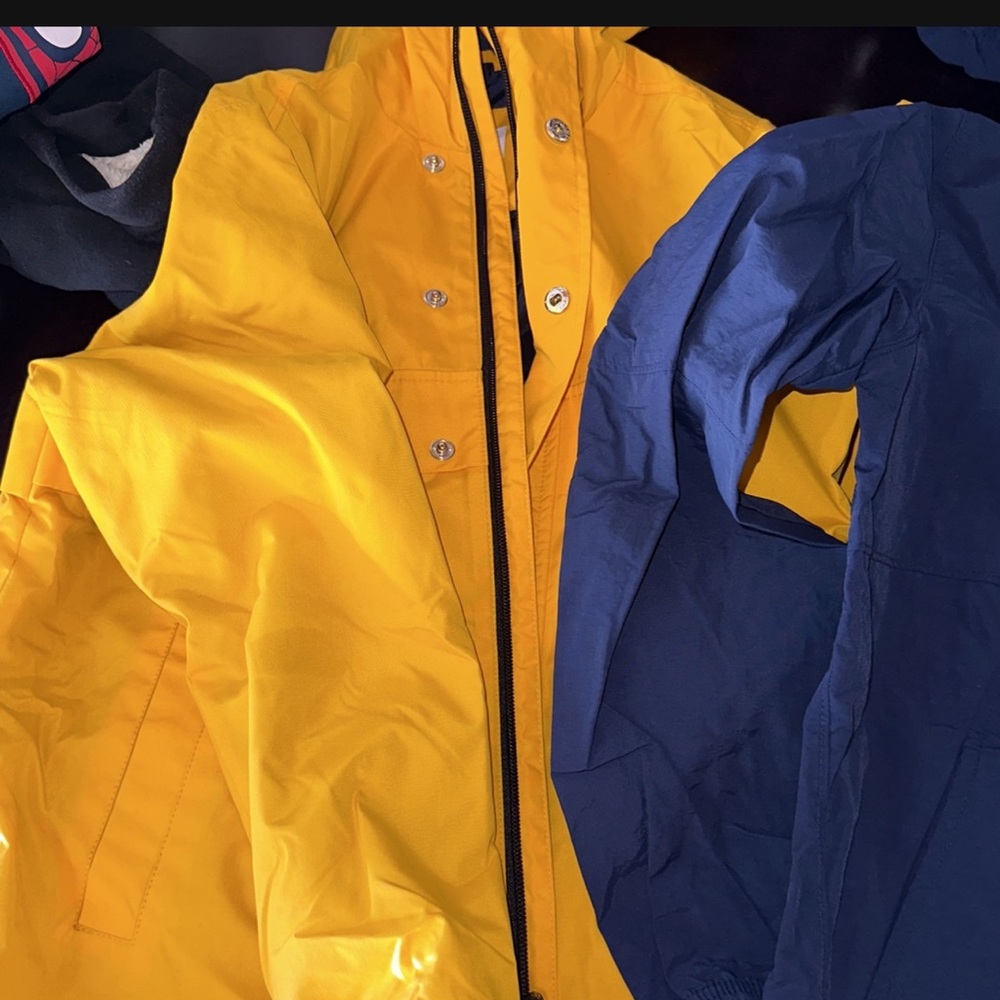 Boy’s jacket size 10-12